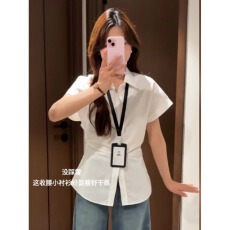 批发白色短袖POLO领衬衫<b class='q'>大码</b>女装夏季设计感收腰显瘦衬衣<b class='q'>开衫</b>上衣