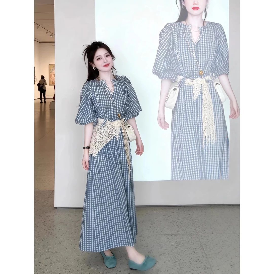 파란색 체크무늬 드레스 길다 치마 품격 패션 프랑스식 체크무늬 레트로 허리 수축
