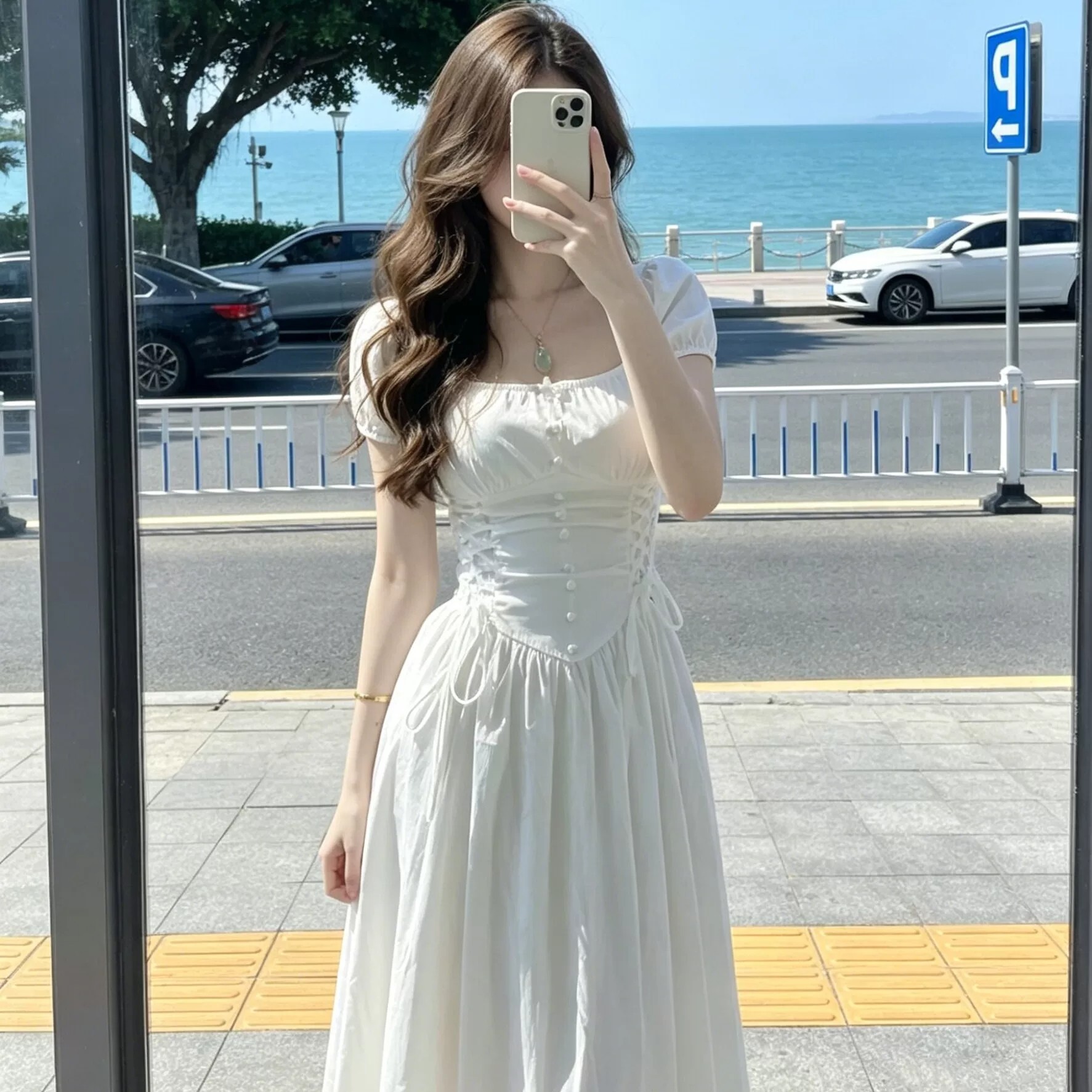 프랑스식 광장 칼라 거품 소매 여성 드레스 여름 허리 수축 스트랩 슬림해 보이는 품격 롱 스커트 부드러운 바람 화이트 차 휴식 치마