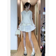 批发甜酷辣妹长袖连帽白色T恤女春夏别致小众宽松镂空显瘦中长款上衣