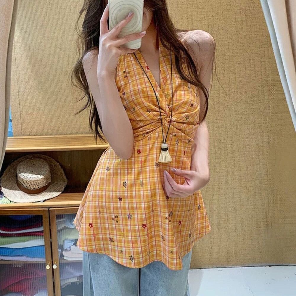 디자인 체크무늬 비틀림 체크무늬 2026 핫걸 조끼 여름 새로운 백리스 민소매 맨위 주간 슬림해 보이는