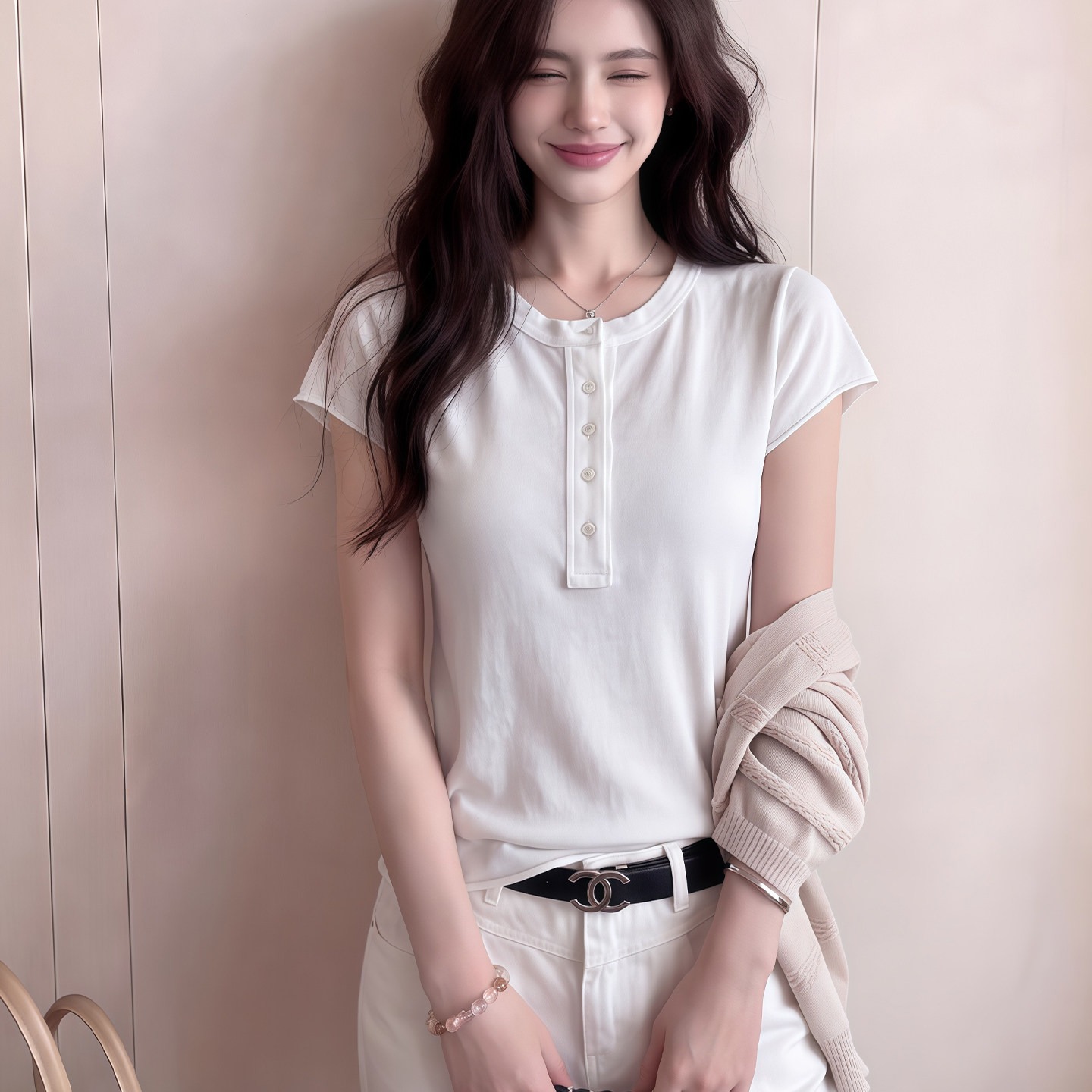 한 부서 화이트 반 개방 칼라 볼륨 측면 마이크로 ~을 통해 긍정적 인 어깨 반팔 티셔츠 여성 2026 여름 루즈핏 슬림해 보이는 라운드 넥 맨위