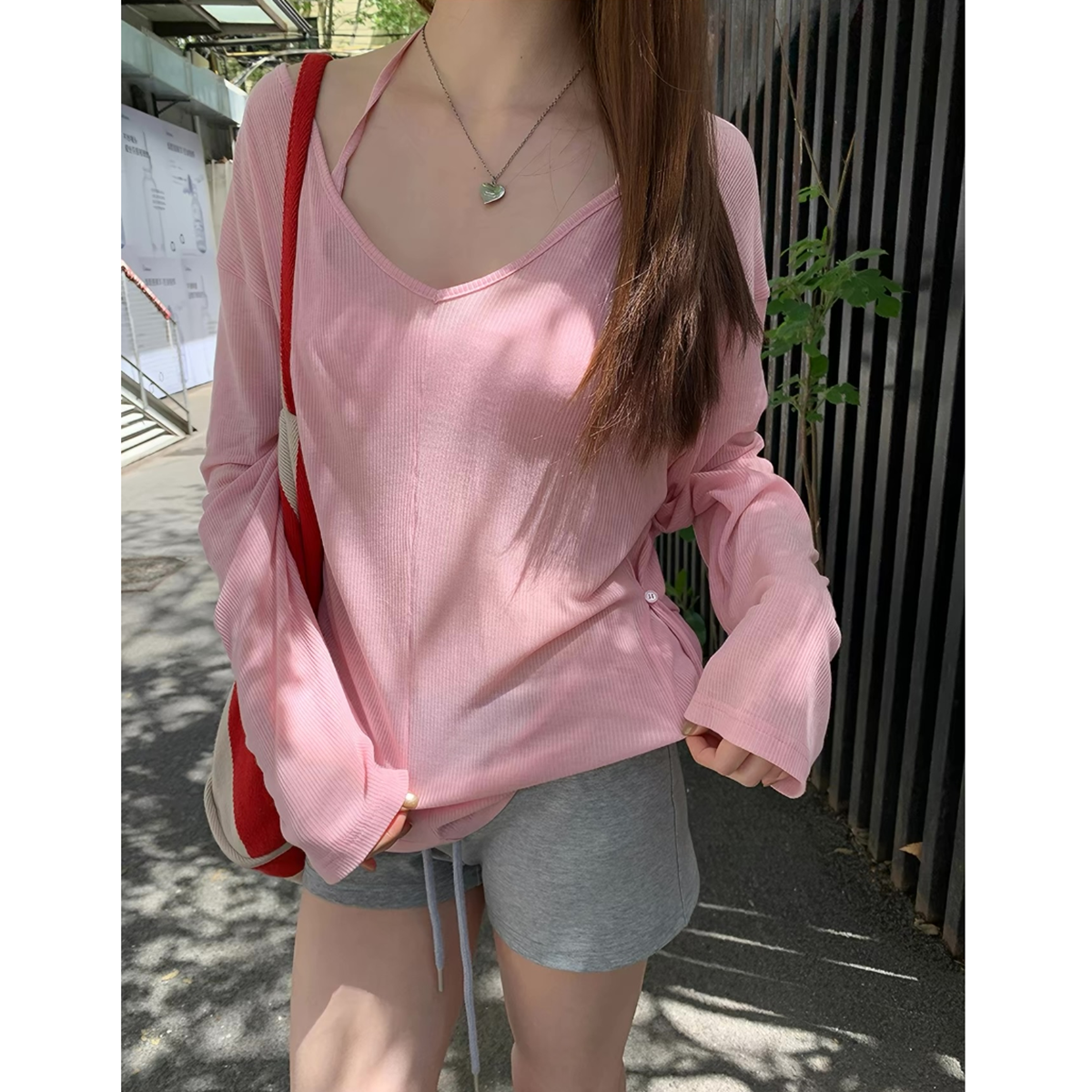 자외선 차단 블라우스 여성 2026 새로운 여름 ootd 착용 가져 가라. 긴팔 티셔츠 느긋한 바람 맨위 투피스 세트