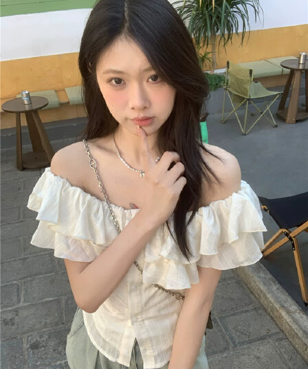2026 부드러운 품격 오프숄더 반팔 여성 셔츠 여름 프랑스식 프릴 슬림해 보이는 몸매 가꾸기 Chic 맨위