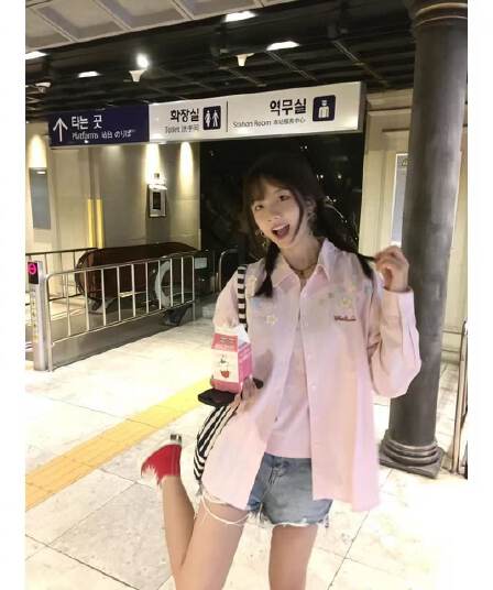 원본 원단 자수 스트라이프 여성 셔츠 스택 착용 표지 고기 루즈핏 다용도 셔츠 외부 가져 가라. 자외선 차단 오픈 가디건 ins 트렌디