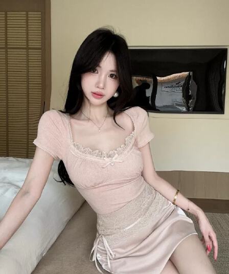 원본 원단 것 한 부서 부드러운 레이스 조각 리브 순수한 욕망 바람 핑크색 레이스 반팔 티셔츠 여성 의류 여름