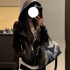 批发早秋外套女<b class='q'>春</b>秋款2026新款爆款韩系连帽秋季卫衣女款灰色开衫上衣