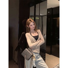 批发人棉230克+高品质<b class='q'>聚拢</b><b class='q'>文胸</b>+长袖罩衫T恤女冬荡领真两件上衣