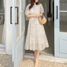 批发韩版短袖碎花V领连衣裙大码女装印花系带腰<b class='q'>修身</b>大摆蛋糕裙