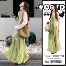 批发一整套ootd穿搭新款<b class='q'>夏季</b>时尚简约薄纱<b class='q'>开衫</b>温柔甜美海边度假吊带裙