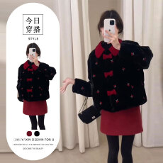 批发韩系氛围感穿搭<b class='q'>套装</b><b class='q'>女</b>2026新年战袍蝴蝶结棉服外套a字短裙两件套