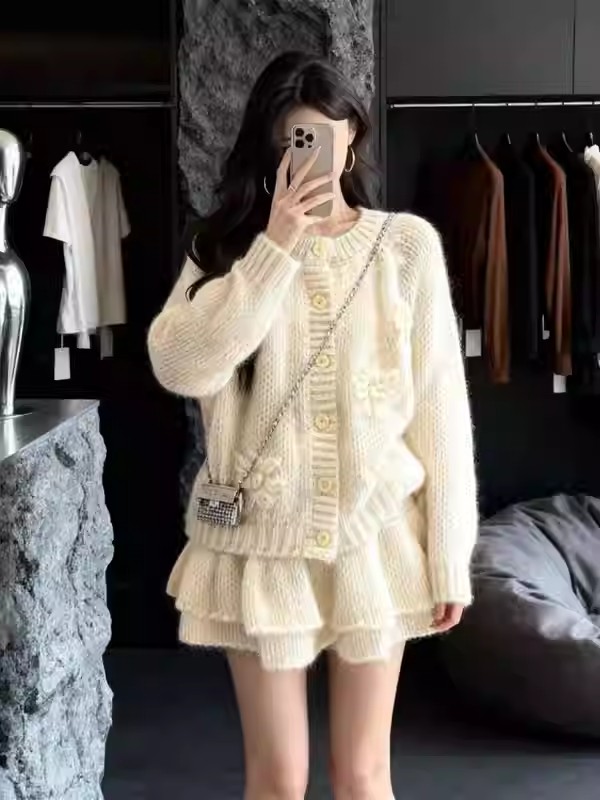 프랑스식 무거운 작업 손 자수 꽃 니트 오픈 가디건 스웨터 코트 반신 스커트 두 조각 여성 세트 봄 가을 우유 씽 하는 소리 세트