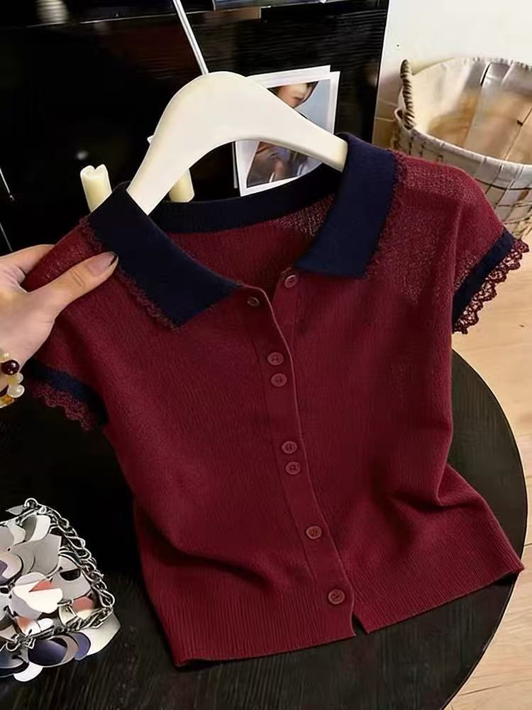 핑크색 POLO 칼라 단추 레이스 싱글 줄 버튼 반팔 티셔츠 여성 2026 새로운 여름 해변가 도파민 맨위