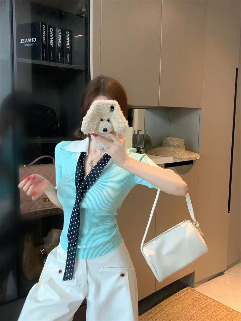 한 부서 학원 스타일 넥타이 폴로 칼라 반팔 니트 스웨터 여성 여름 2026 새로운 페이크 레이어드 몸매 가꾸기 슬림해 보이는 맨위