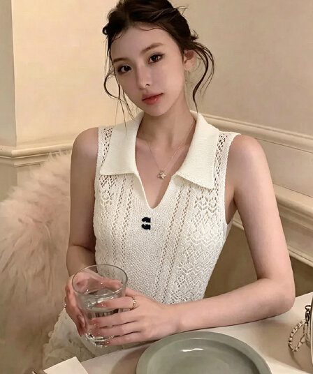 복숭아 분말 홀로우 아웃 POLO 칼라 니트 조끼 슈퍼 잘 생긴 부드러운 바람 연령 감소 민소매 맨위 여성