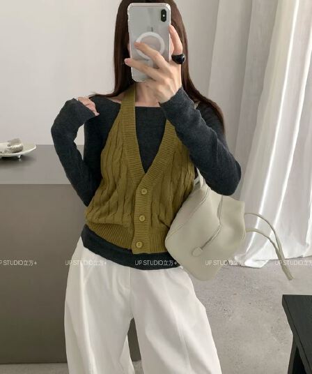 가을 켜기 새로운 인터넷 유명인 폭발 한 부서 디자인 센스 꽈배기 백리스 행침 목 조끼 니트 스웨터