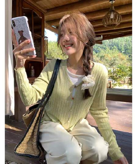 sisilyon 안개 가을 빛 머리말 부드러운 부서 호박색 구슬 버클 페이크 레이어드 니트 스웨터 여성 부드러운 센스 Chic 맨위