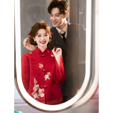 批发刺绣<b class='q'>敬酒</b><b class='q'>服</b>旗袍套装新中式红色秋冬秀禾<b class='q'>服</b>新娘嫁衣出阁<b class='q'>服</b>订<b class='q'>婚礼</b><b class='q'>服</b>