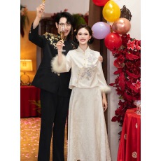 批发新中式大方得体国风套装旗袍订婚<b class='q'>礼服</b>毛毛小个子香槟色新娘<b class='q'>敬酒</b>服