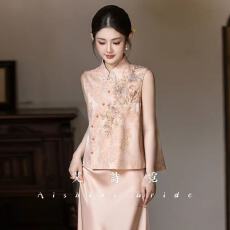 批发新中式订婚礼服<b class='q'>旗袍</b>国  风新款敬酒服高端马甲套装女