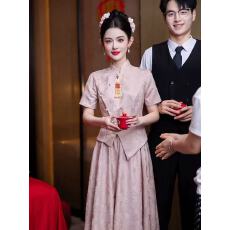 批发中式订婚连衣裙平时可穿<b class='q'>旗袍</b>粉色敬酒服<b class='q'>新娘</b>套装礼服回门便装绝美