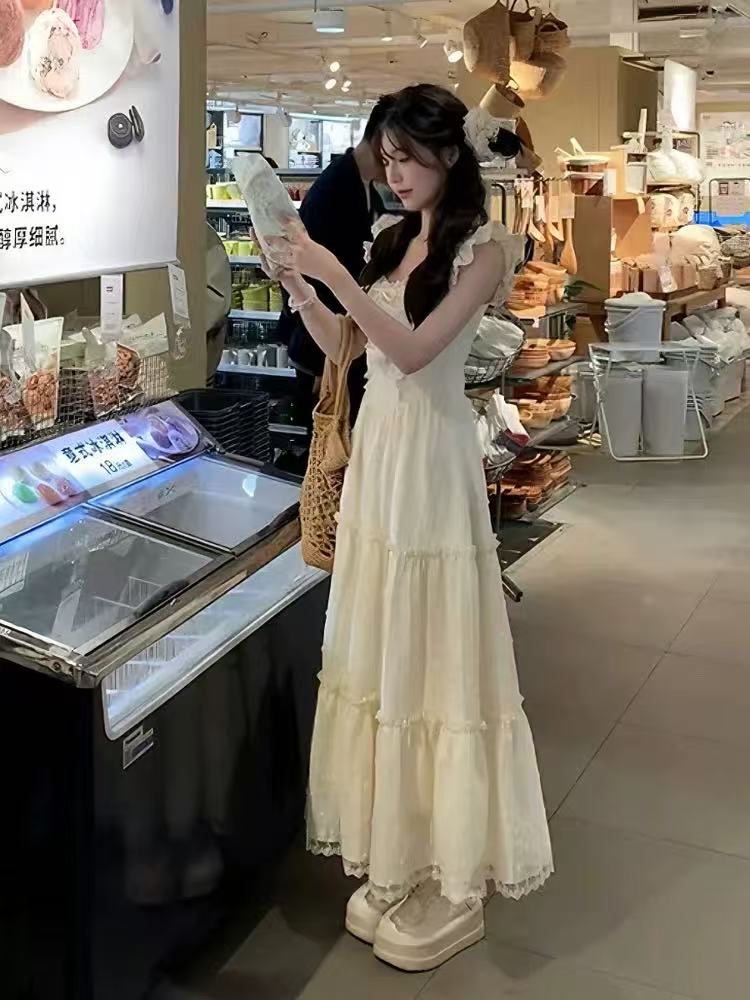 miu 부서 천 골드 달콤함 작은 날다 소매 허리 수축 여성 드레스 여름 학원 스타일 레이스 레이스 슬립 길다 치마
