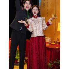 批发新中式孕妇<b class='q'>旗袍</b>敬酒服新娘套装订婚礼服大码胖mm遮肚回门便装秀禾