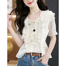 批发浪漫风V领系带波点雪纺<b class='q'>衬衫</b>女夏季2026新款荷叶边设计感仙气上衣