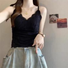 批发法式蕾丝花边吊带背心小衫2026年新款美背带胸垫一体性感吊带背心