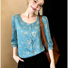 批发新款2026年夏季新款<b class='q'>印花</b>雪纺圆领五分袖法式小衫
