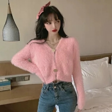批发粉色水貂狨<b class='q'>马海毛</b>毛衣女2025年新款爆款法式v领短款外穿针织<b class='q'>开衫</b>
