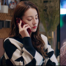 批发迪丽热巴<b class='q'>明星</b>同款针织衫女2025新<b class='q'>款</b>女装休闲长袖黑白撞色宽松毛衣