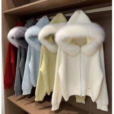 批发<b class='q'>韩国</b>东大门新款狐狸毛领连帽拉链毛衣女外套秋冬短款慵懒风针织衫