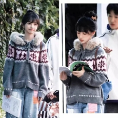 批发田曦薇<b class='q'>同款</b>提花毛衣外套女2025美式宽松<b class='q'>明星</b>连帽毛领针织卫衣开衫