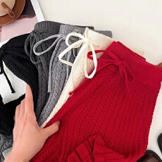 批发针织<b class='q'>短裤</b>女秋冬外穿新款高腰宽松显瘦麻花木耳边阔腿毛线裤子