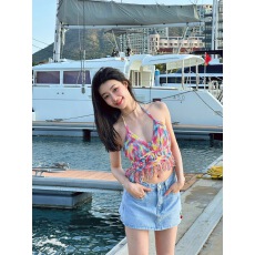 批发<b class='q'>韩版</b>彩色钩花吊带流苏小背心沙滩泳衣比基尼美背挂脖系带胸垫上衣