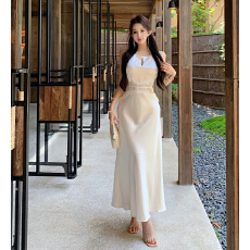 批发2026夏季新款高级感无袖吊带连衣裙女缎面拼接蕾丝气质鱼尾长裙潮