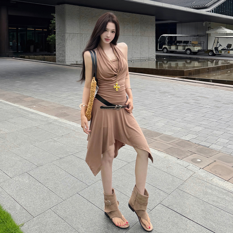 ins 불규칙 다양한 착용 법 허리 주름 디자인 센스 행침 목 여성 드레스 핫걸 순수한 욕망 바람 작은 대중 여름
