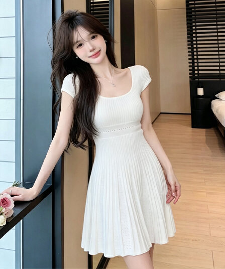 하얀 백조 프랑스식 u 칼라 높음 폭탄 허리 수축 자카드 디자인 센스 한 마디 니트 여성 드레스 작은 키 품격