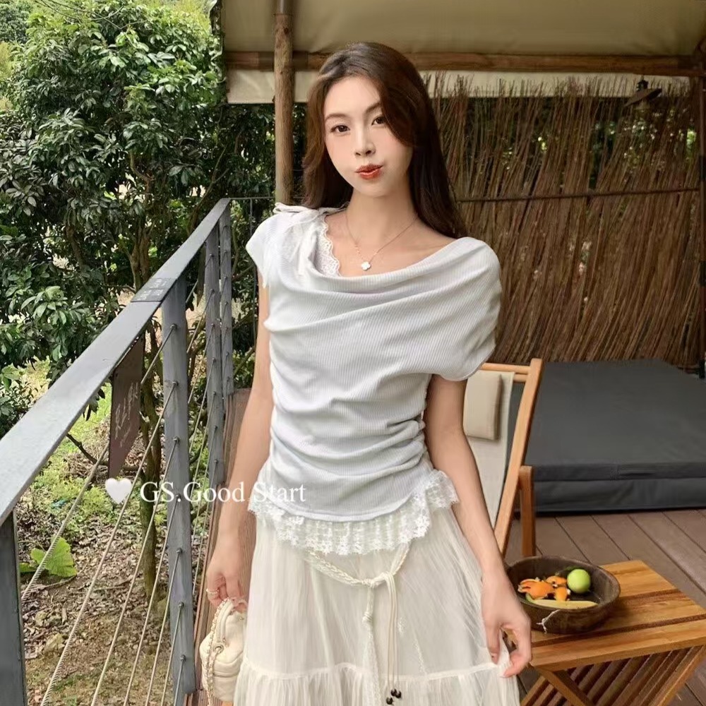 빅 사이즈 지방 mm 순수한 욕망 바람 흔들다 칼라 비스듬한 어깨 레이스 측면 페이크 레이어드 반팔 티셔츠 여성 여름 몸매 가꾸기 슬림해 보이는 맨위