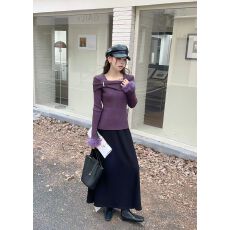 批发甜酷风毛绒袖口针织衫女2025年秋冬装饰扣设计长袖上衣半身裙套装