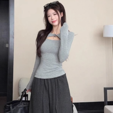 批发辣妹灰色磨毛长袖T恤女装2025秋<b class='q'>冬</b>镂空设计修身内搭打底衫上衣