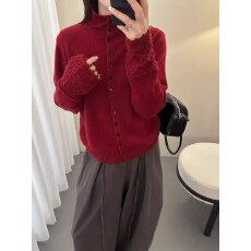 批发<b class='q'>镂空</b>钩花冬季女时尚立领单排扣开<b class='q'>衫</b>毛衣上衣针织<b class='q'>衫</b>外套浣熊绒软糯