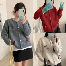 批发韩系气质爱心提花毛衣女秋冬2025新款单排扣<b class='q'>长袖</b>休闲百搭开衫外套