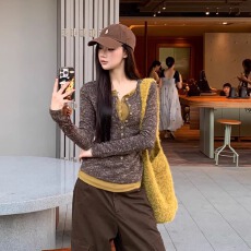 批发美式复古辣妹撞色拼接假两件长袖打底衫T恤女秋冬季显瘦修身上衣