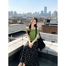 批发PPHOME紫色短袖T恤气质露肩上衣女夏季<b class='q'>甜美</b>碎花裙半身裙温柔套装