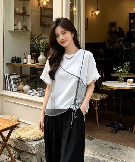 회색 고유 한 Chic 페이크 레이어드 티셔츠 여성용 짧은 소매 2026 새로운 유럽 상품 루즈핏 디자인 센스 작은 대중 맨위 여름