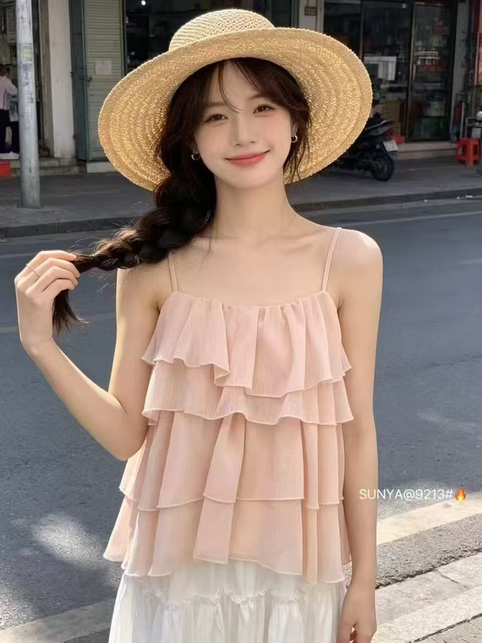 한 부서 프릴 주름 튜브탑 캐미솔 여름 2026 도루 센스 우아한 루즈핏 연령 감소 치마 맨위