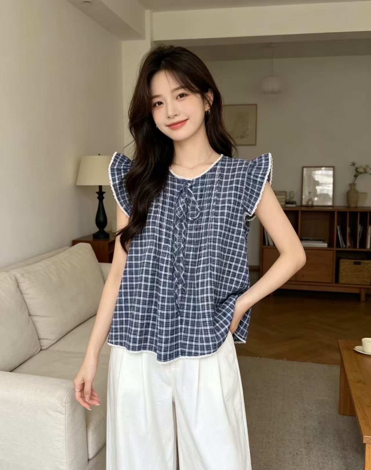Feifei 소매 체크무늬 여성 셔츠 유럽 상품 2026 여름 드레스 새로운 라운드 넥 레이스업 슬림해 보이는 작은 대중 디자인 센스 맨위 트렌디