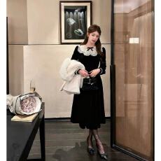 批发<b class='q'>甜美</b>赫本千金风撞色蕾丝拼接丝绒连衣裙收腰长袖小黑裙生日礼裙女